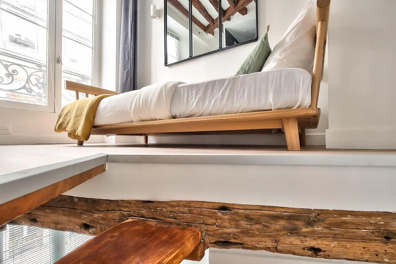 Charming Duplex In The Heart Of * Paris